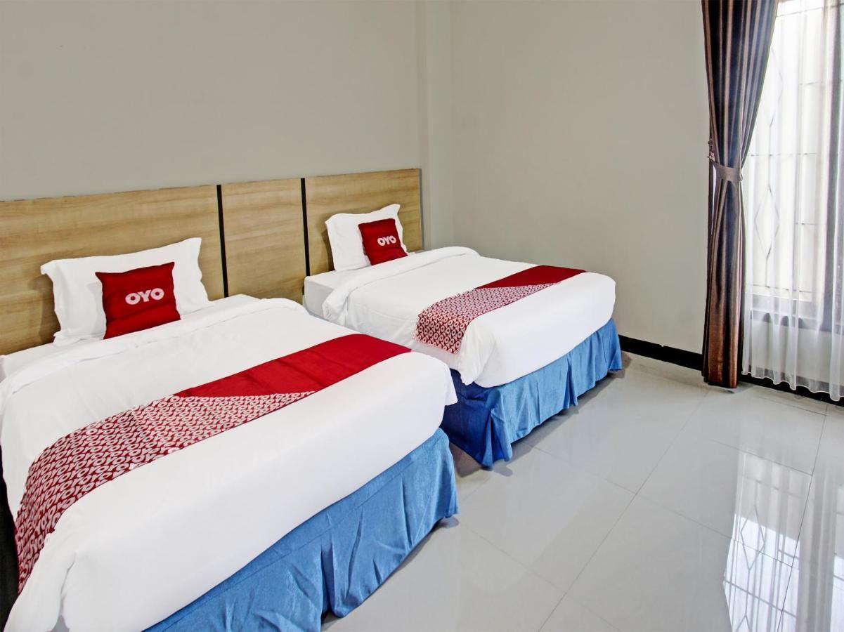 Oyo 91617 Hotel Mutiara Đảo Lombok Ngoại thất bức ảnh