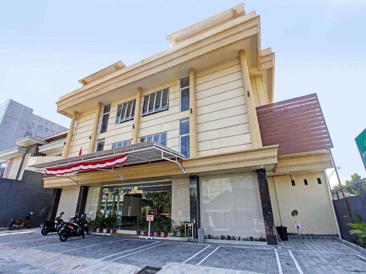 Oyo 91617 Hotel Mutiara Đảo Lombok Ngoại thất bức ảnh
