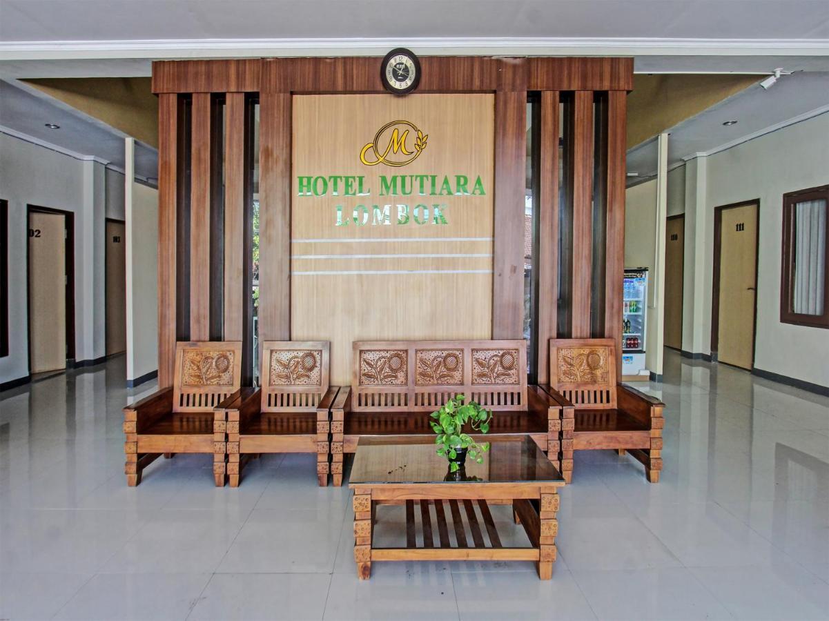 Oyo 91617 Hotel Mutiara Đảo Lombok Ngoại thất bức ảnh