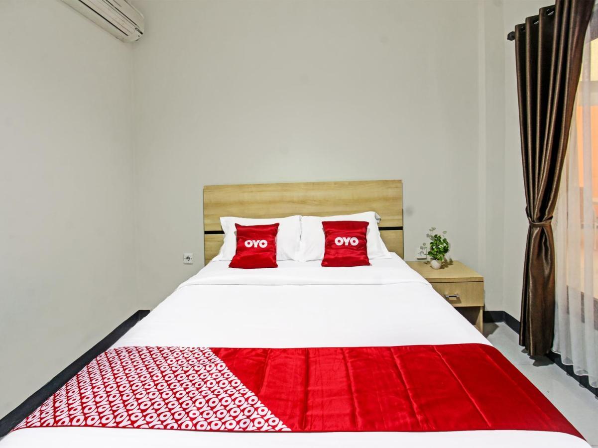 Oyo 91617 Hotel Mutiara Đảo Lombok Ngoại thất bức ảnh
